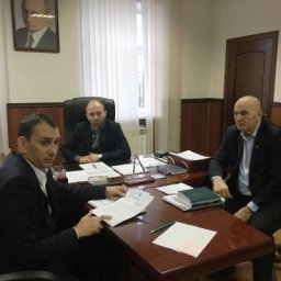 Али Дошхоклоев провел совещание с директорами подведомственных Минспорта РИ учреждений