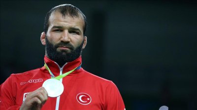 Калой Картоев &ndash; чемпион международного турнира &laquo;Яшар Догу&raquo;