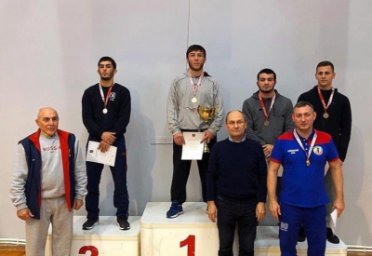 Цечоев Амирхан стал серебряным призером чемпионата Москвы по греко-римской борьбе и обладателем путевки на Чемпионат России