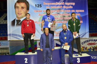 Пять медалей - итог ингушских спортсменов на Всероссийских соревнованиях по вольной борьбе в Дагестане