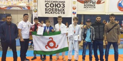 Три медали и две путевки на первенство мира завоевали ингушские каратисты