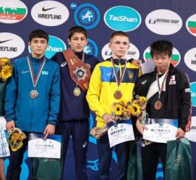 Магомед-Тагир Ханиев стал чемпионом мира по вольной борьбе среди юношей