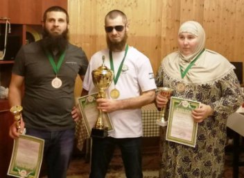 В Назрани прошел Открытый турнир СКФО "Спорт без преград" по настольному  теннису среди незрячих и слабовидящих