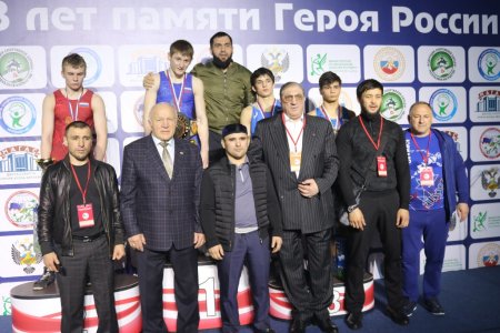 Первенство России по греко-римской борьбе среди юношей до 18 лет, 2020, г. Назрань